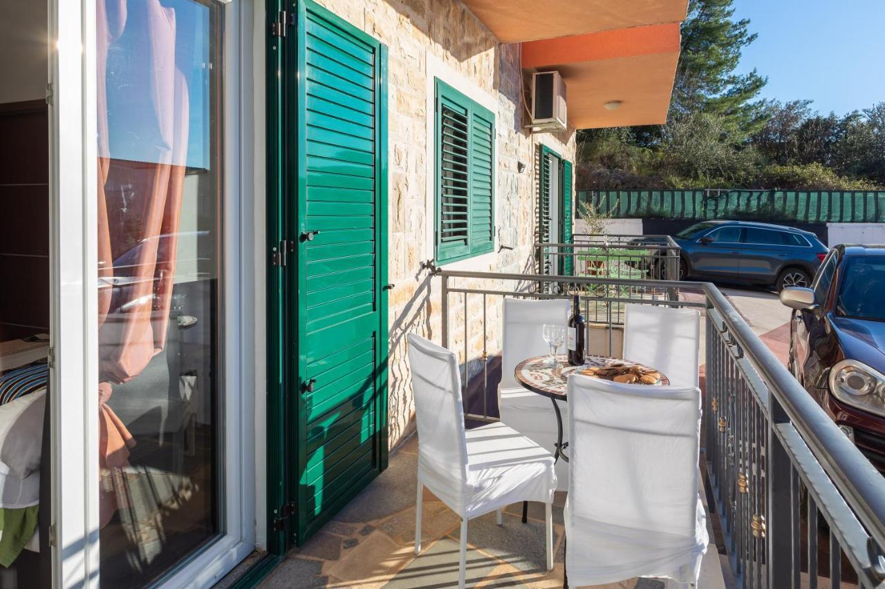 Villa Borzic 오미스 외부 사진